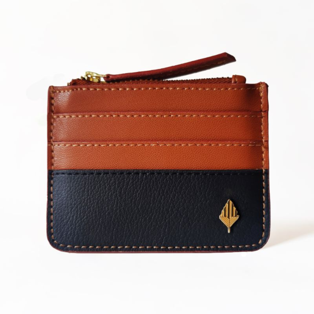 Iris Black and tan cardholder