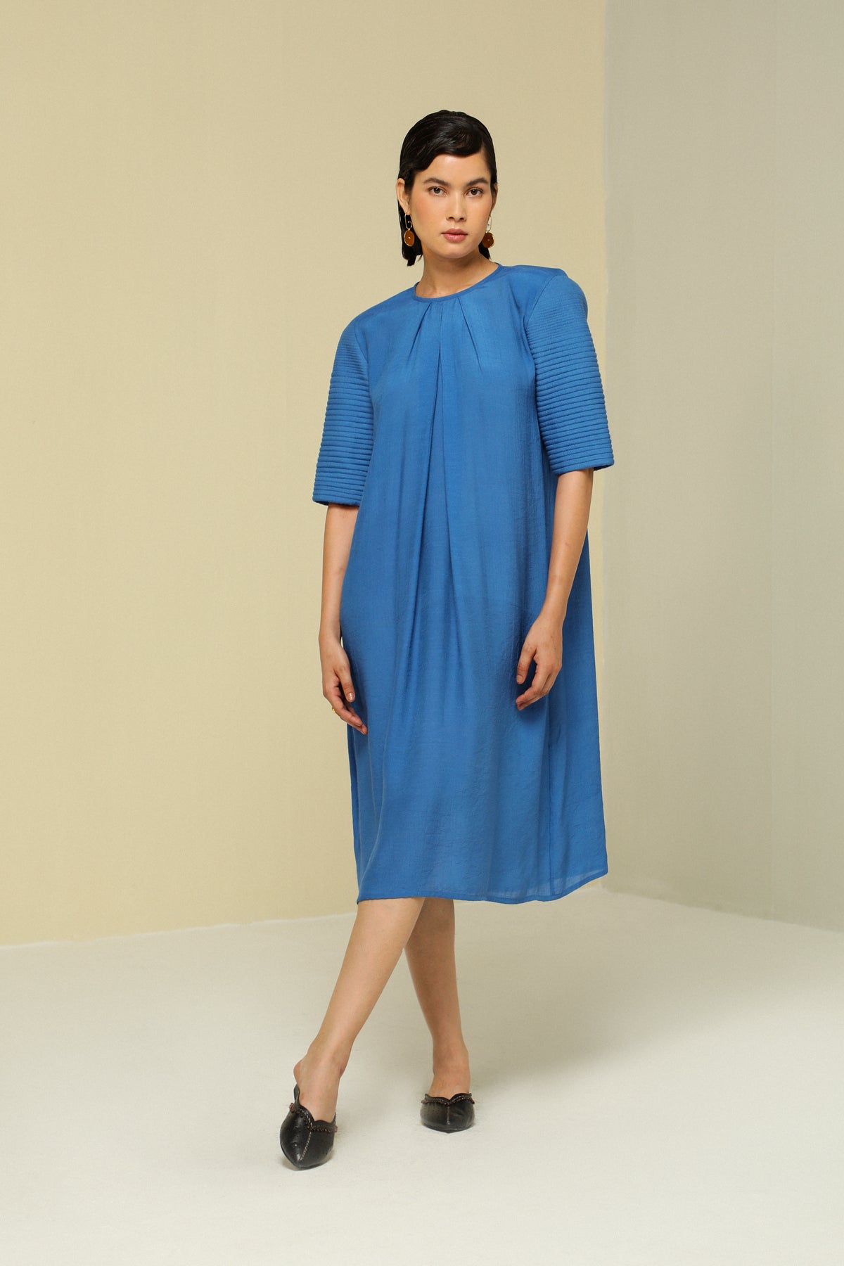 Blue Linen Crepe Fluid Dress