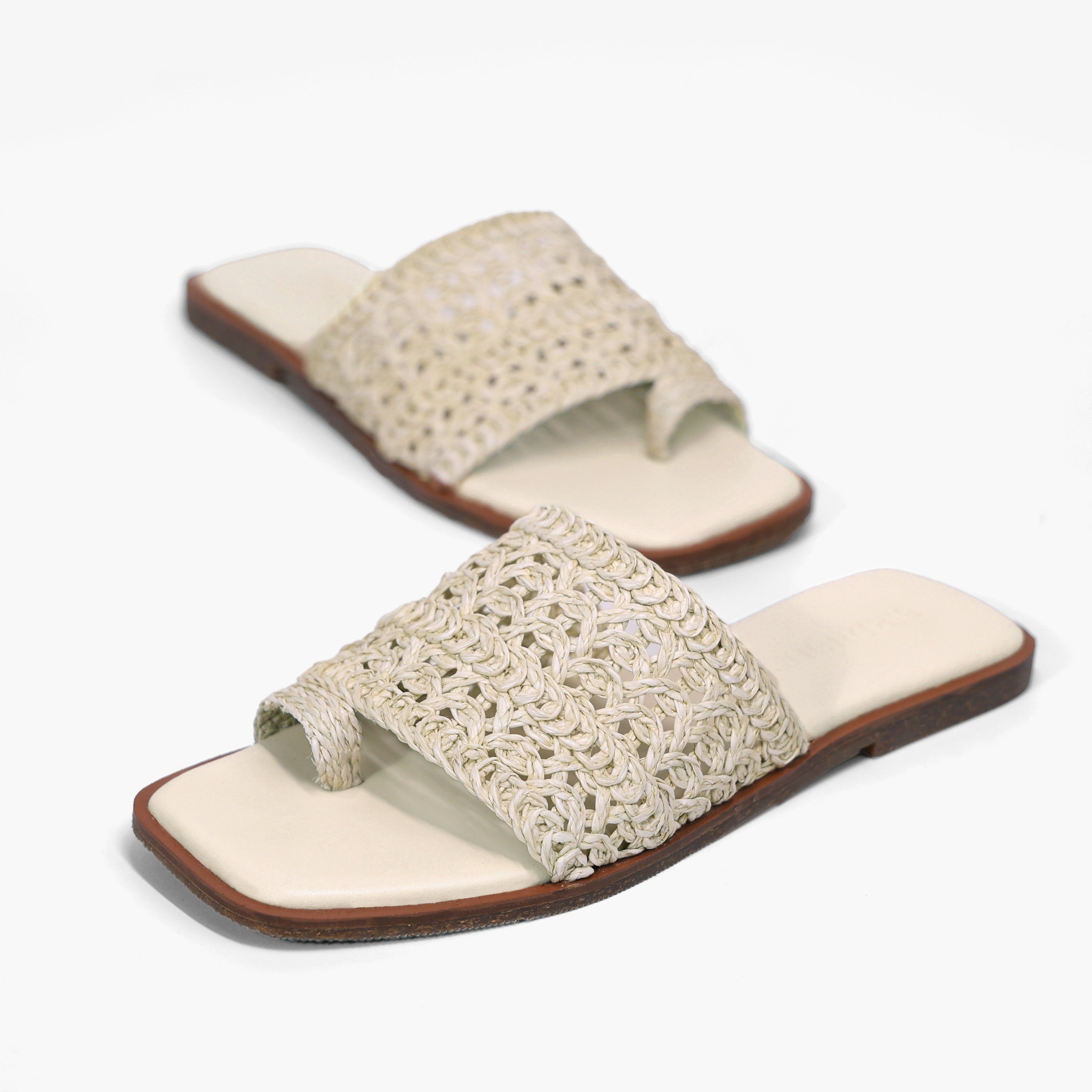 Cream Baya Slides
