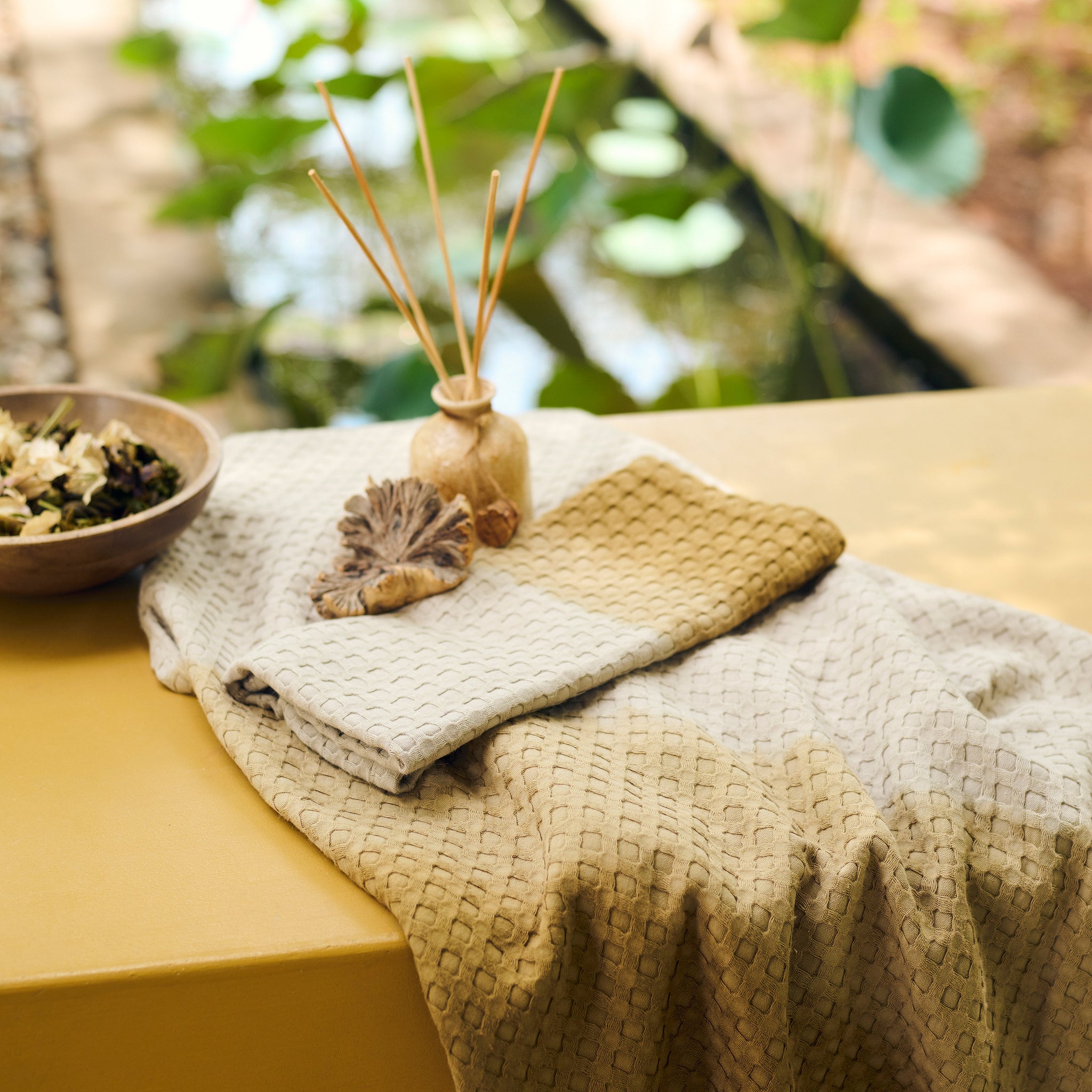 Dip Dye Cotton Bamboo Waffle Towel