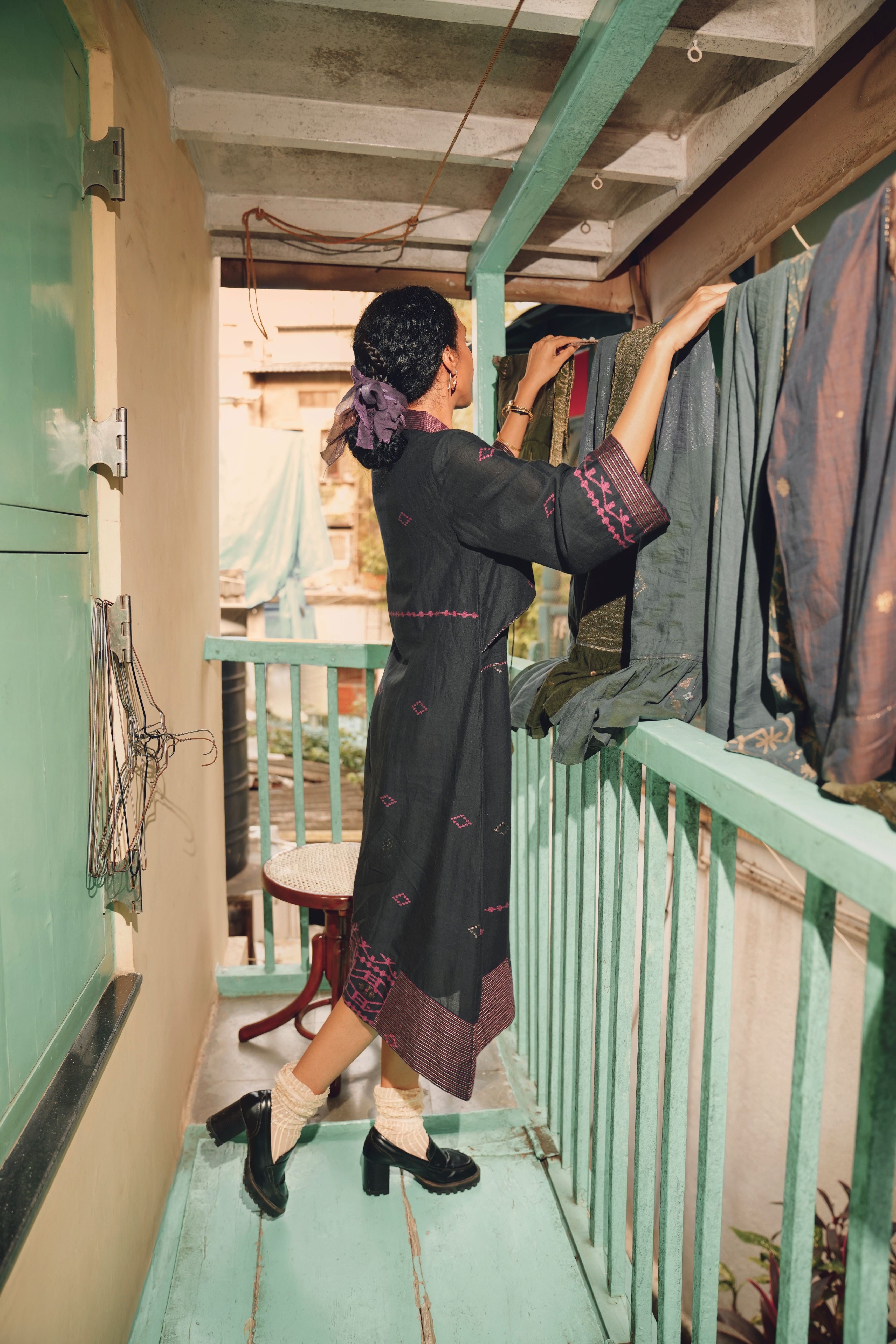 Bosonto - Black Handwoven Jamdani Asymmetrical Dress