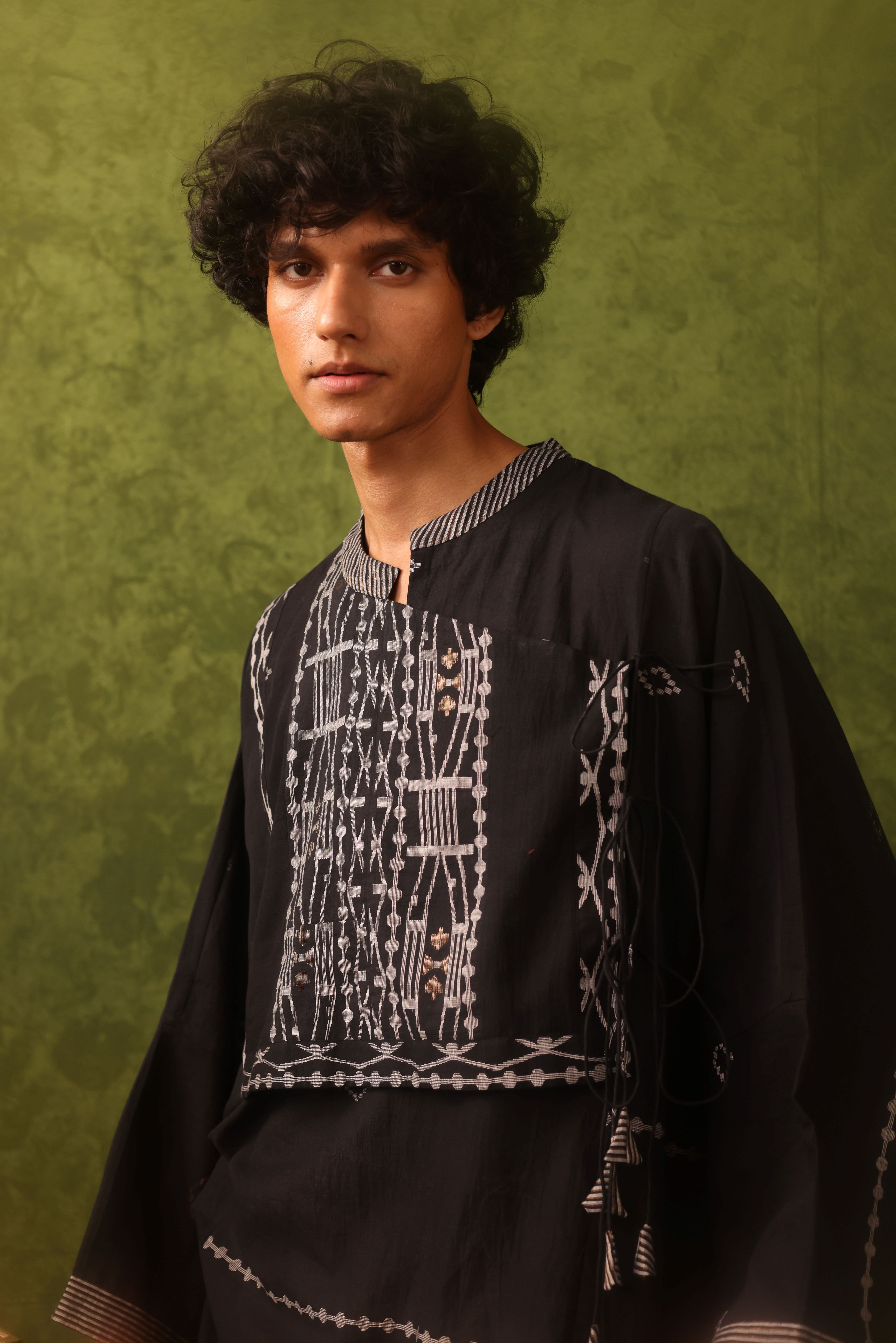 Qurbat - Black And White Handwoven Cotton Jamdani Men's Kurta