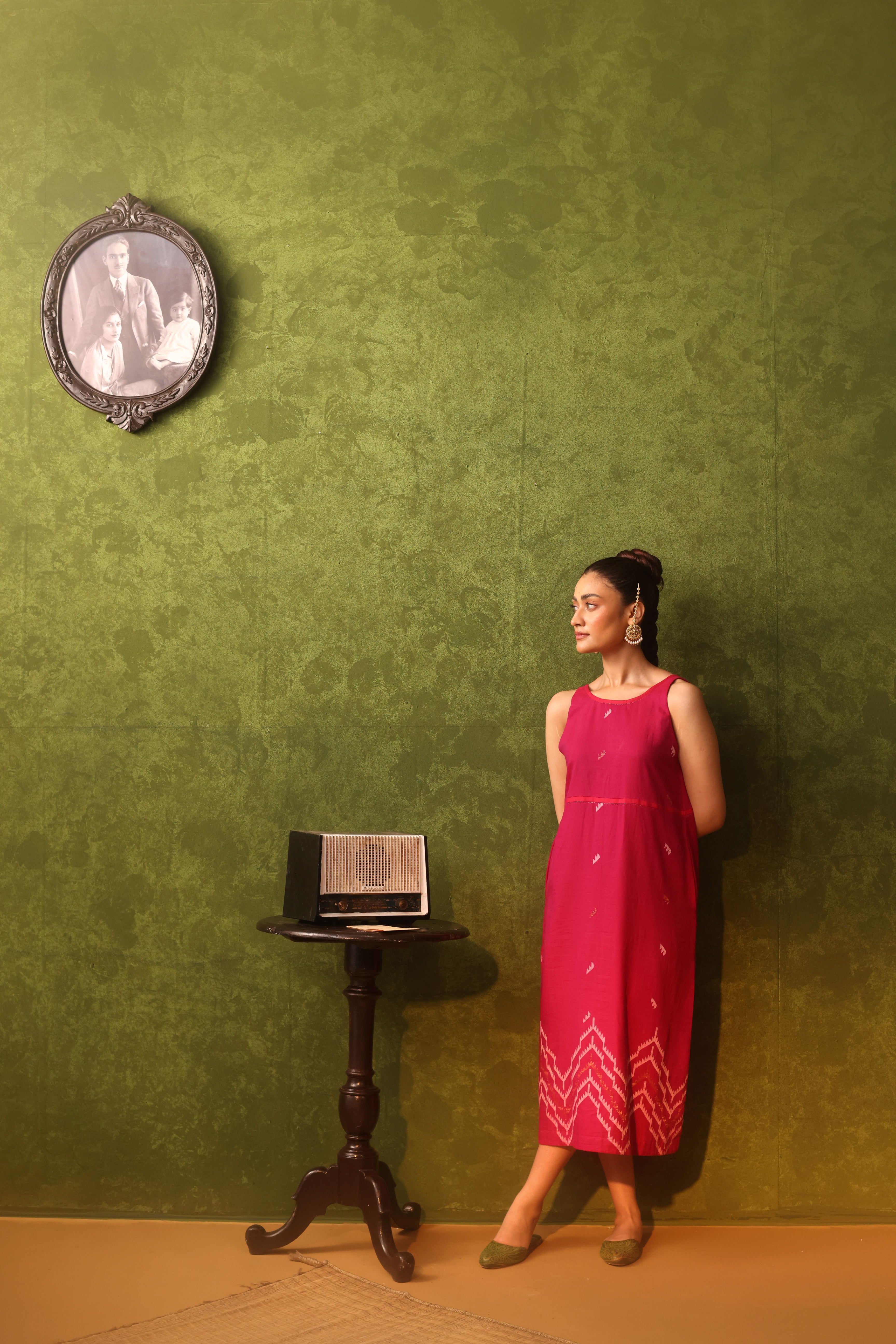 Ruby - Dual Shades Of Red And Magenta Handwoven Cotton Jamdani Sleeveless Dress