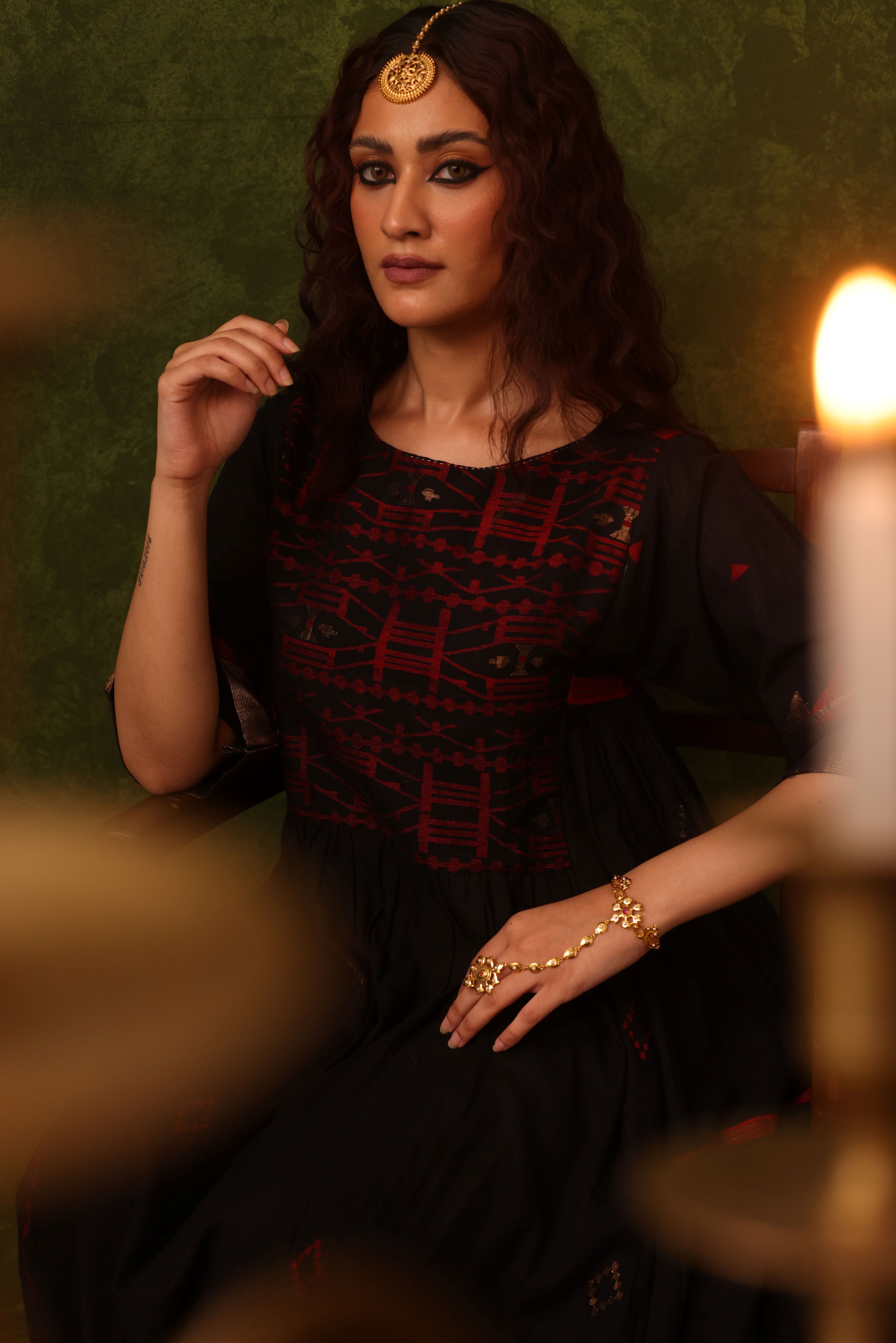 Noor - Black And Red Handwoven Cotton Jamdani Zari Dress