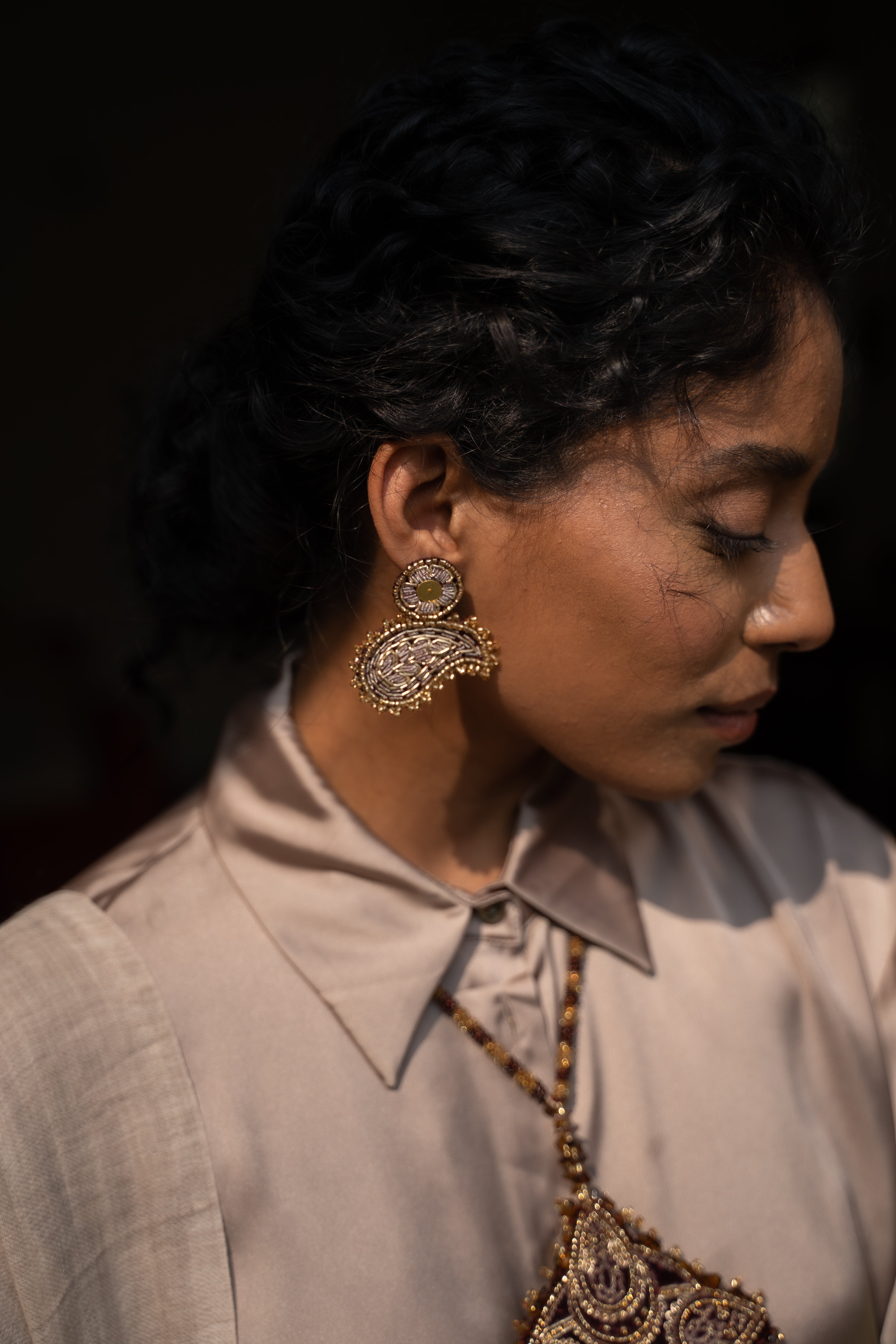 Paisley Earring Done With Gold Zari