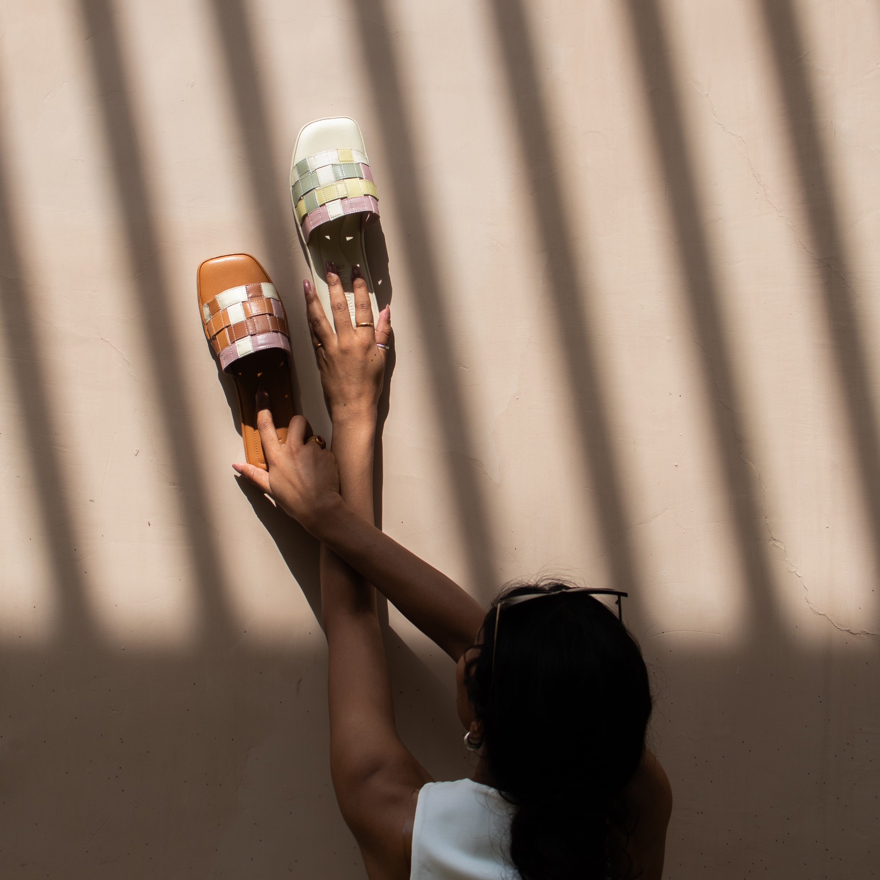 Cream Rangeen Slides