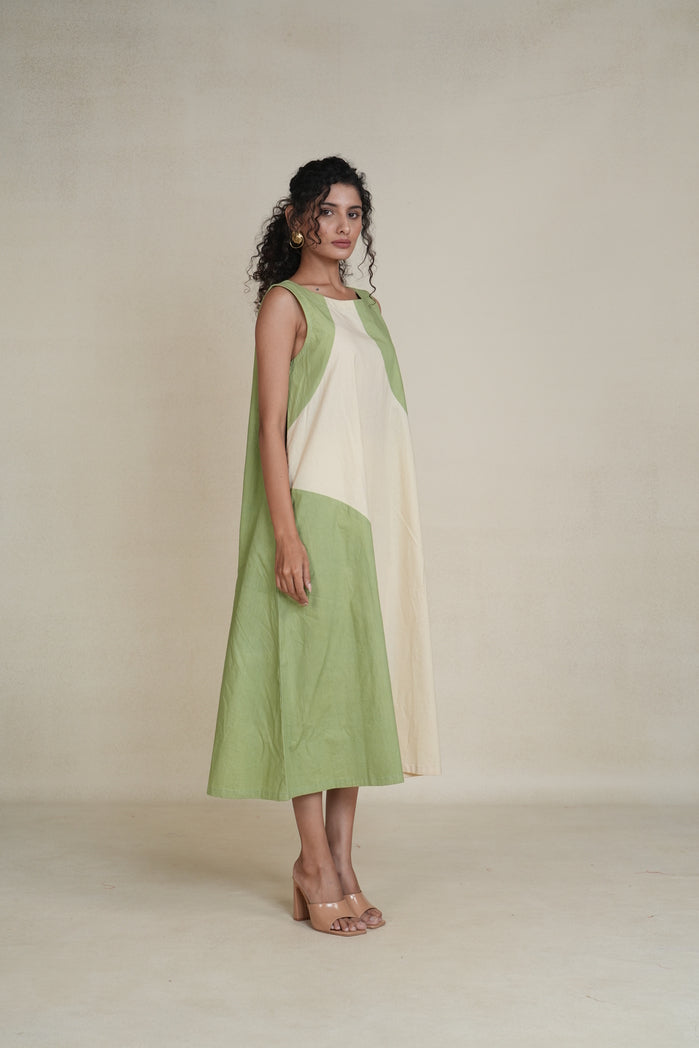 Green And Off-White Cotton Poplin Wavy Dress