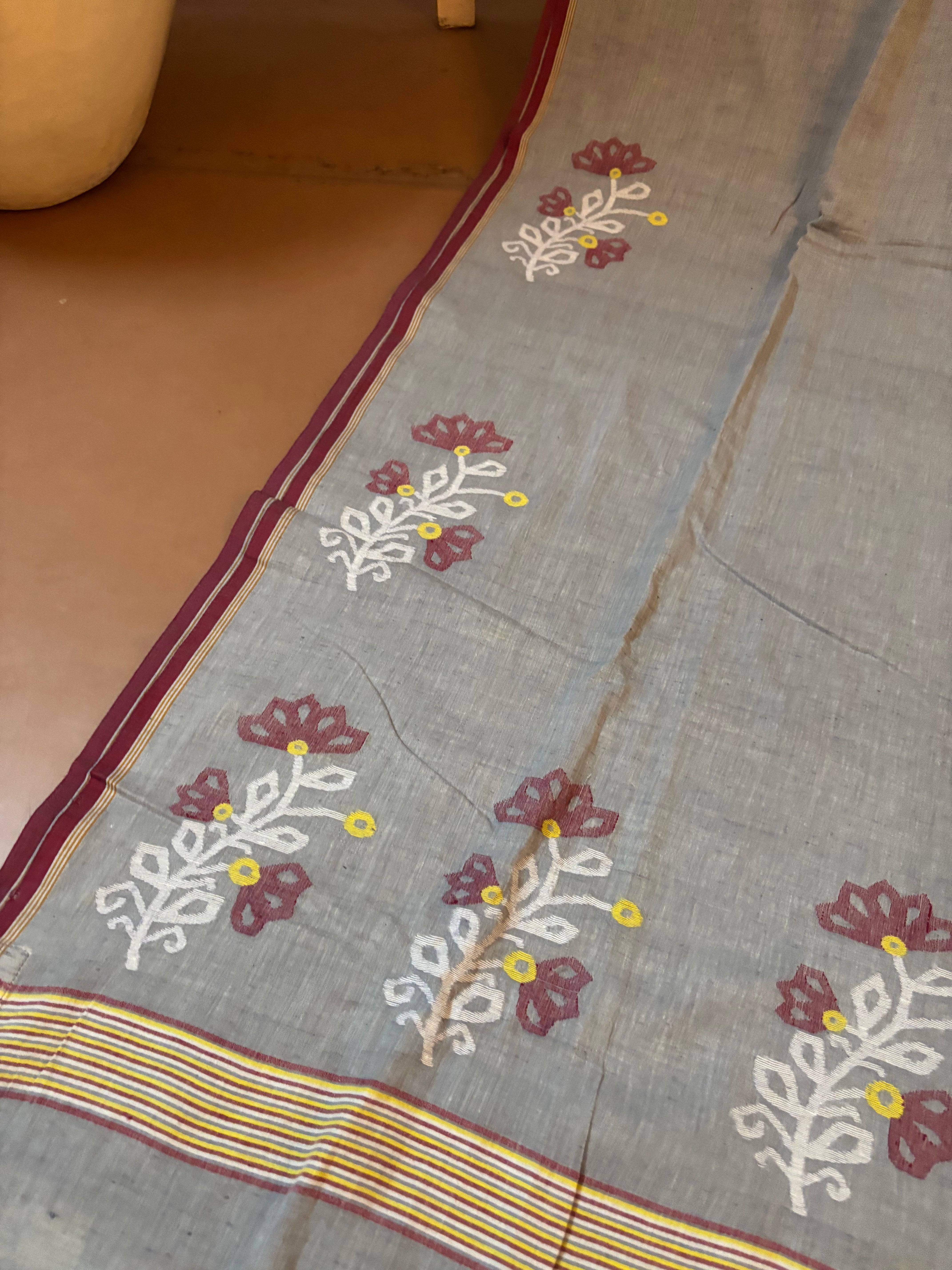 Dolon - Light Grey Handspun Cotton Jamdani Saree