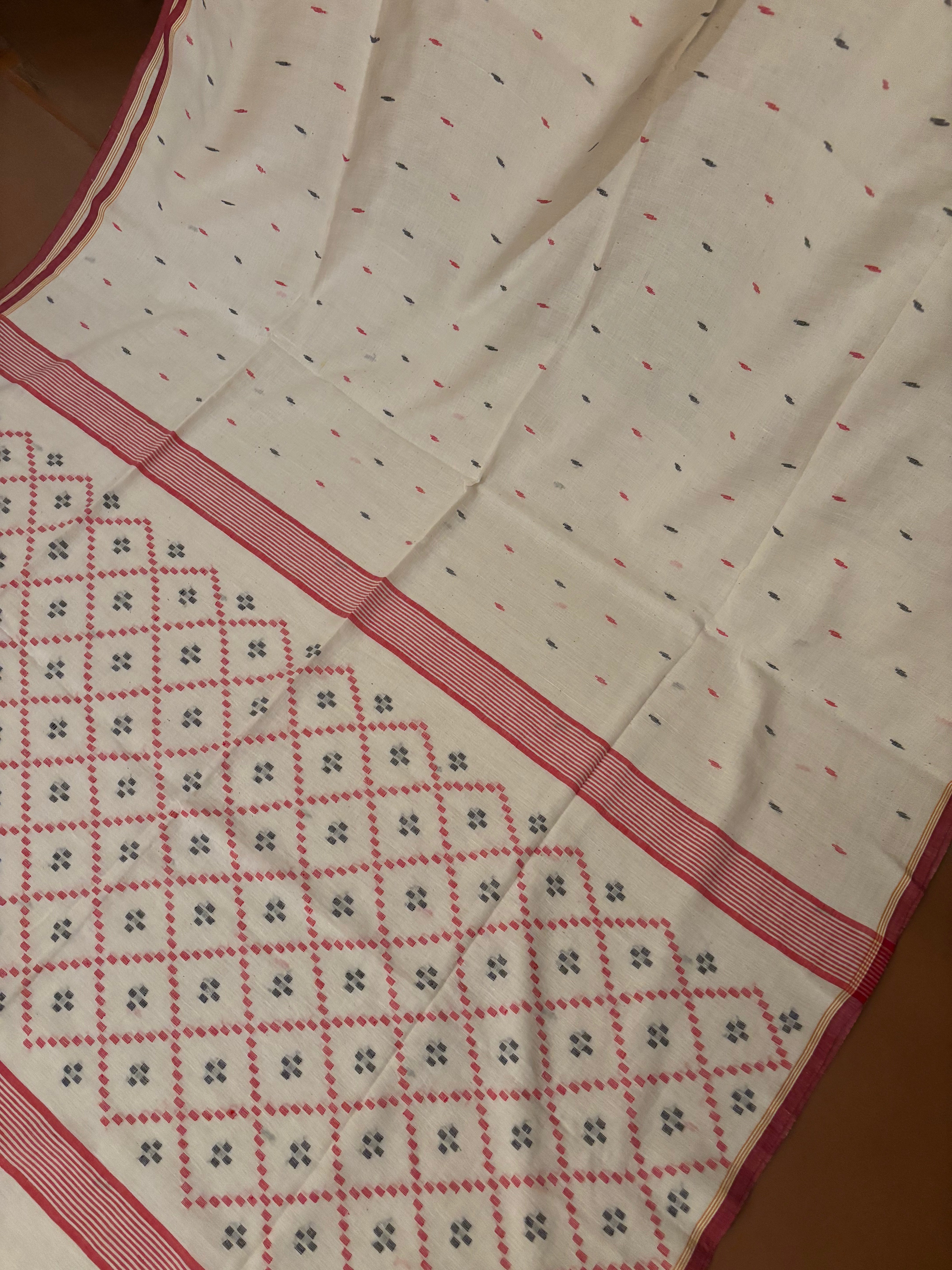 Adhuna - Off White Handspun Cotton Jamdani Saree