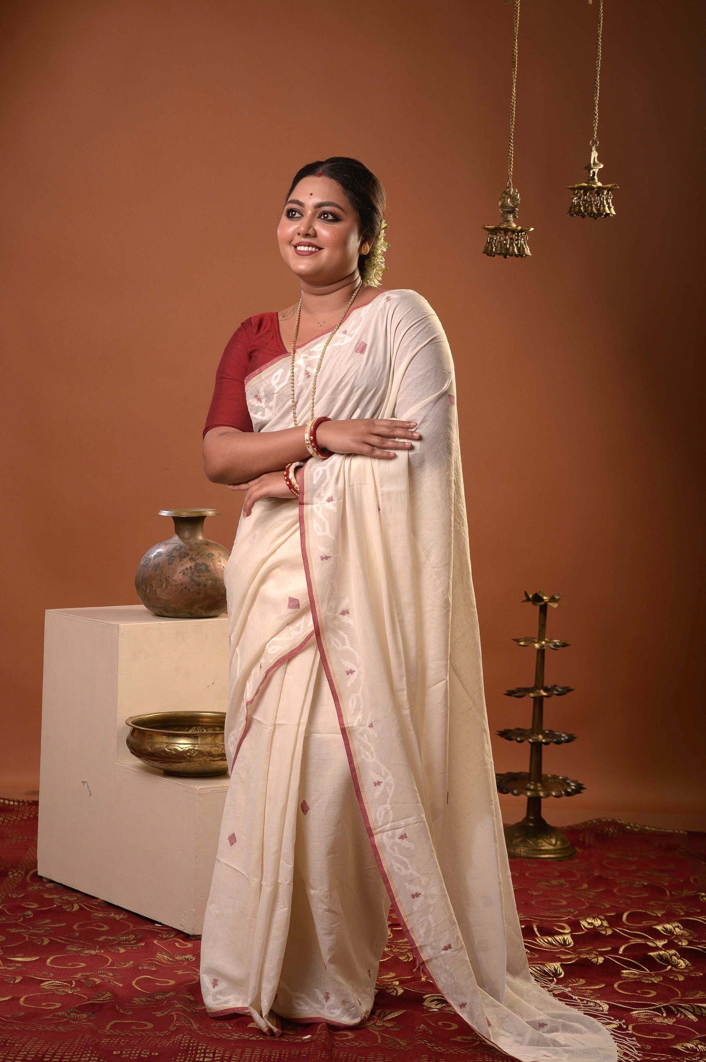 Ashalata - Off White Handspun Cotton Jamdani Saree