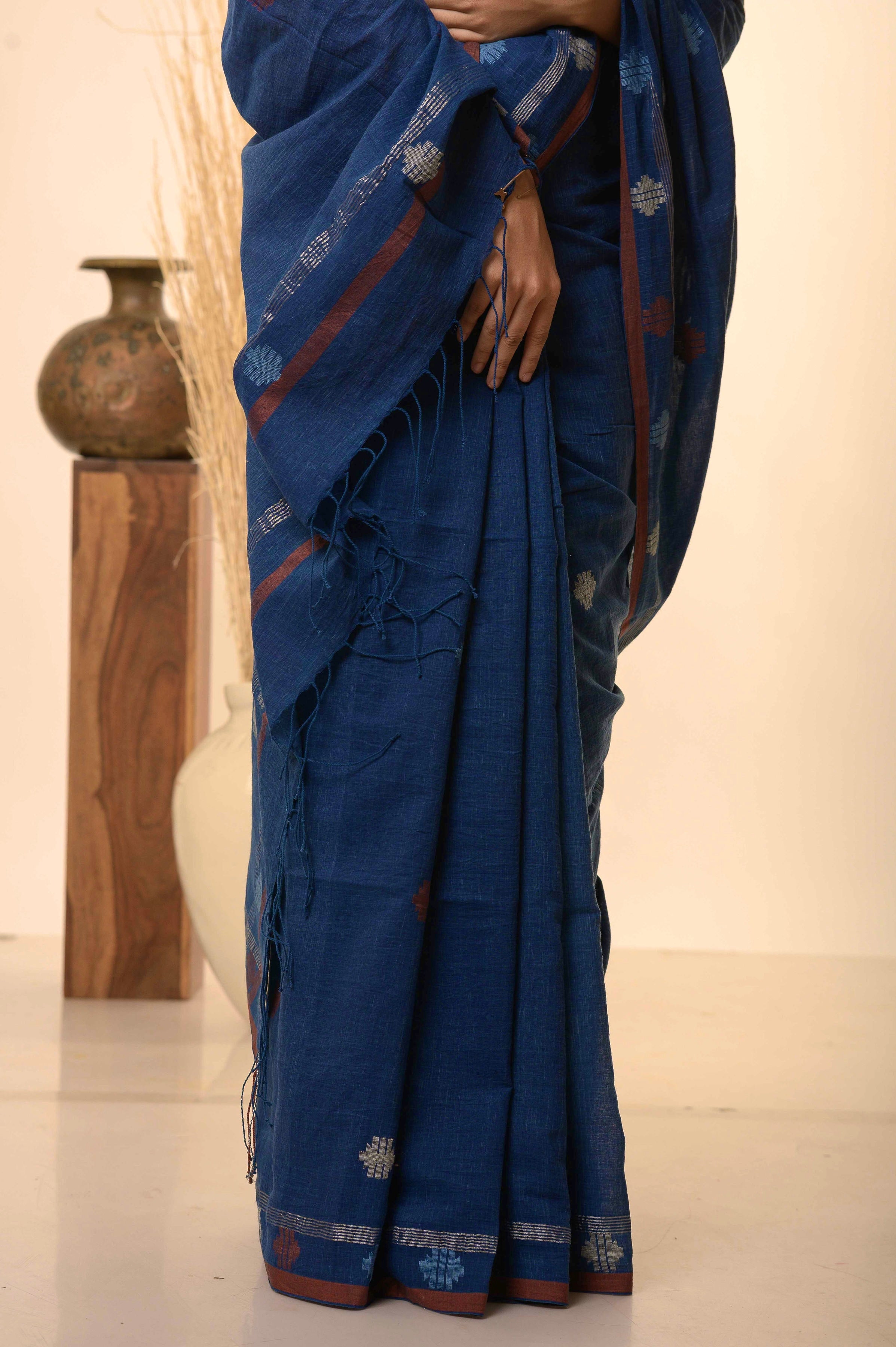 Barna - Indigo Handspun Cotton Jamdani Saree