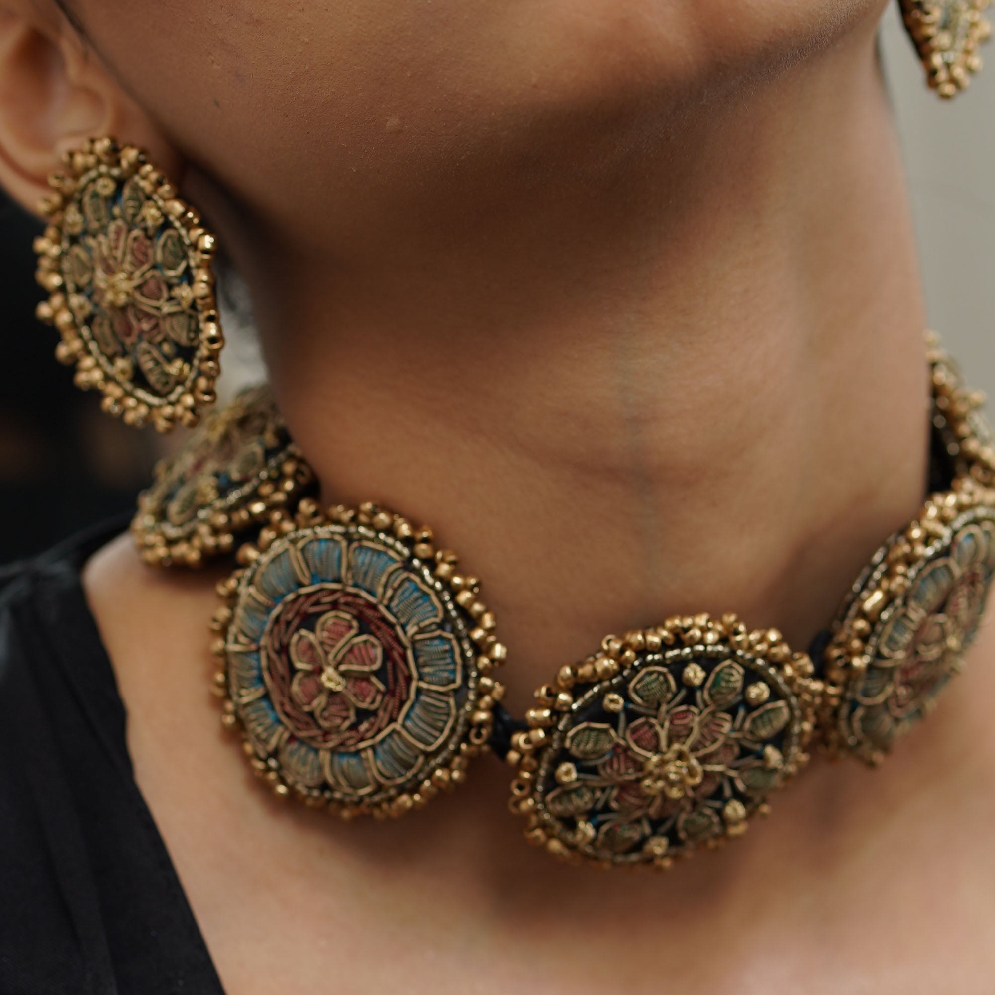 Meerabai - Handcrafted Kora Dabka Choker