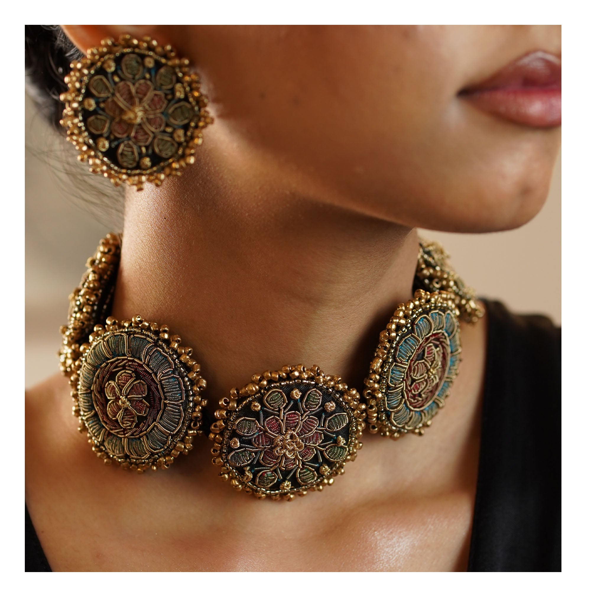 Meerabai - Handcrafted Kora Dabka Choker