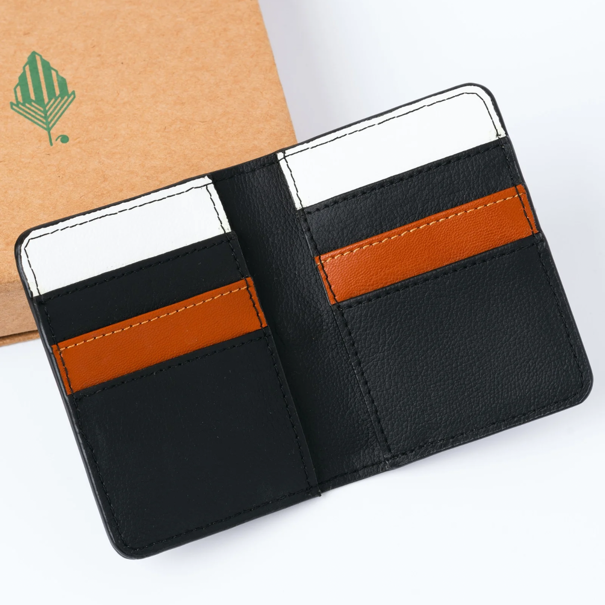Neith black & tan cardholder