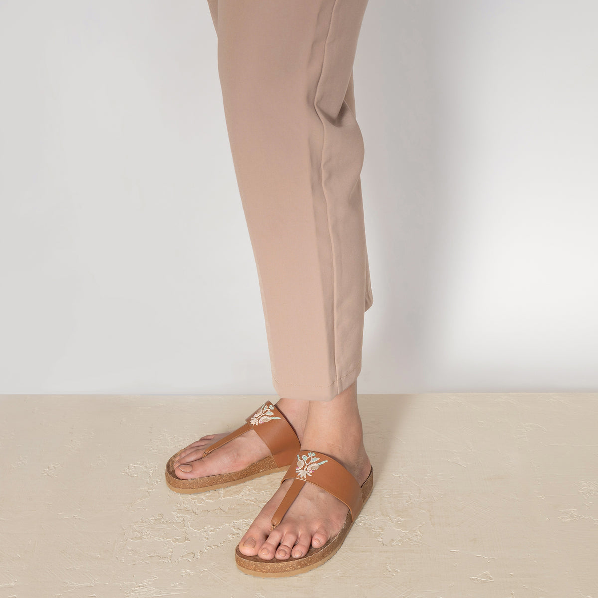 Dark Tan Mithu slides