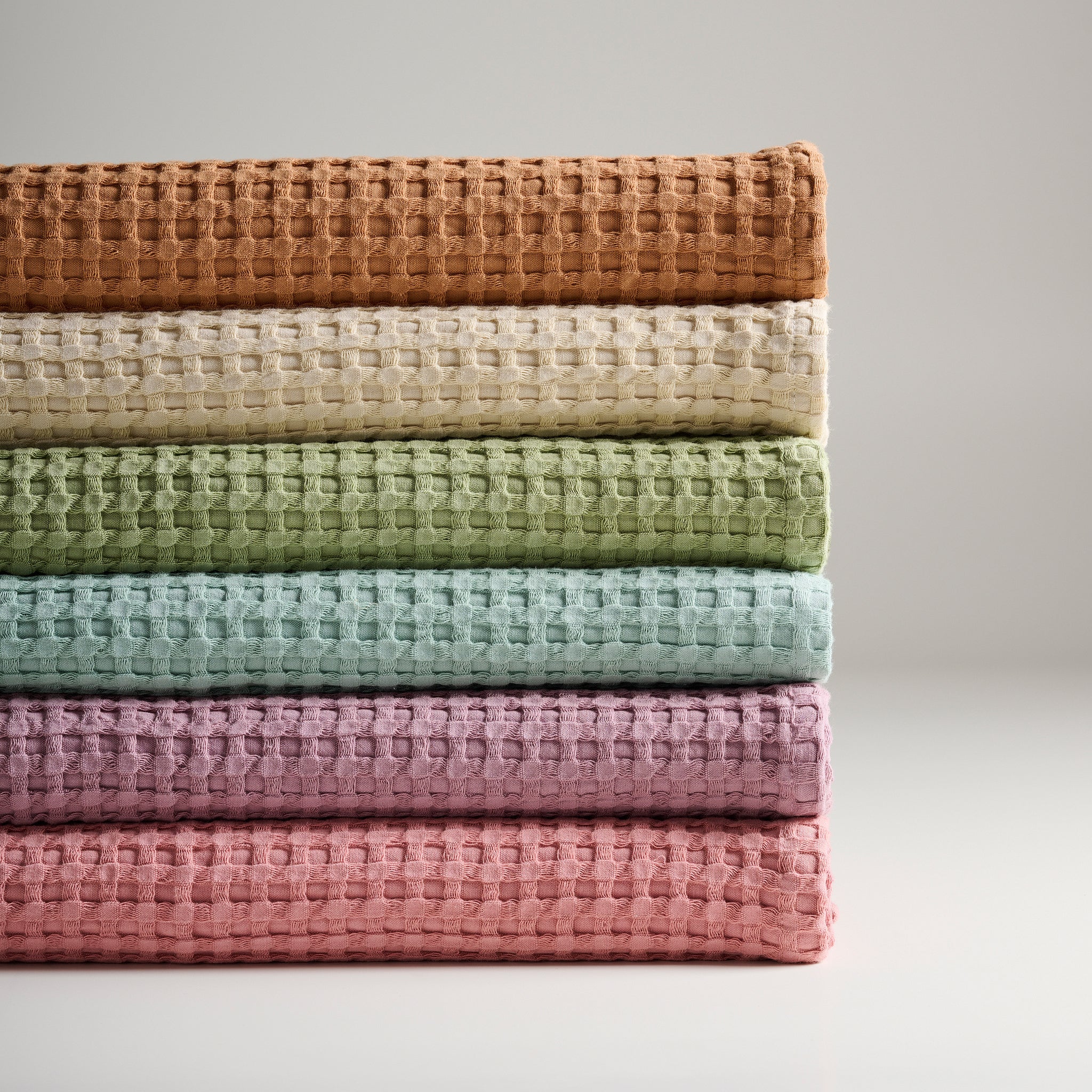 Chalk Cotton Waffle XL Bath Towel