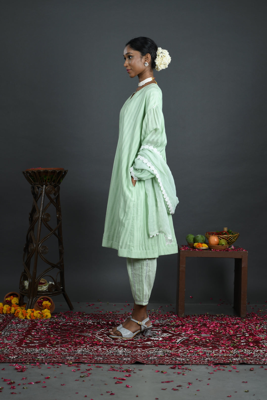 Bagiya - Green Handloom Chanderi Drop Shoulder Kurta Set