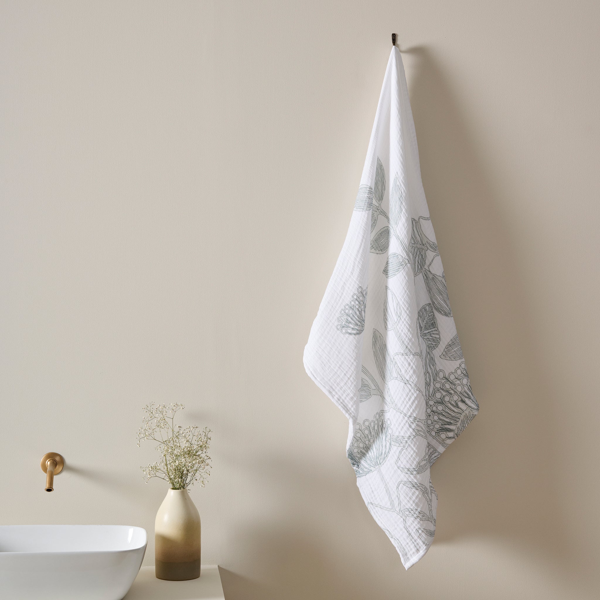Vine Bloom Cotton Gauze Towel