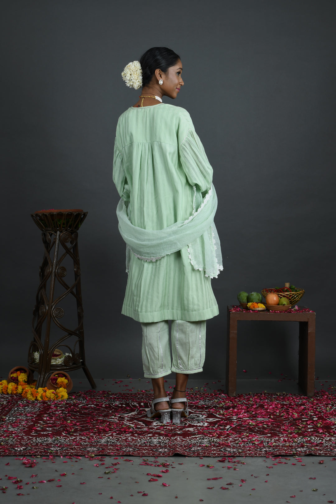 Bagiya - Green Handloom Chanderi Drop Shoulder Kurta Set