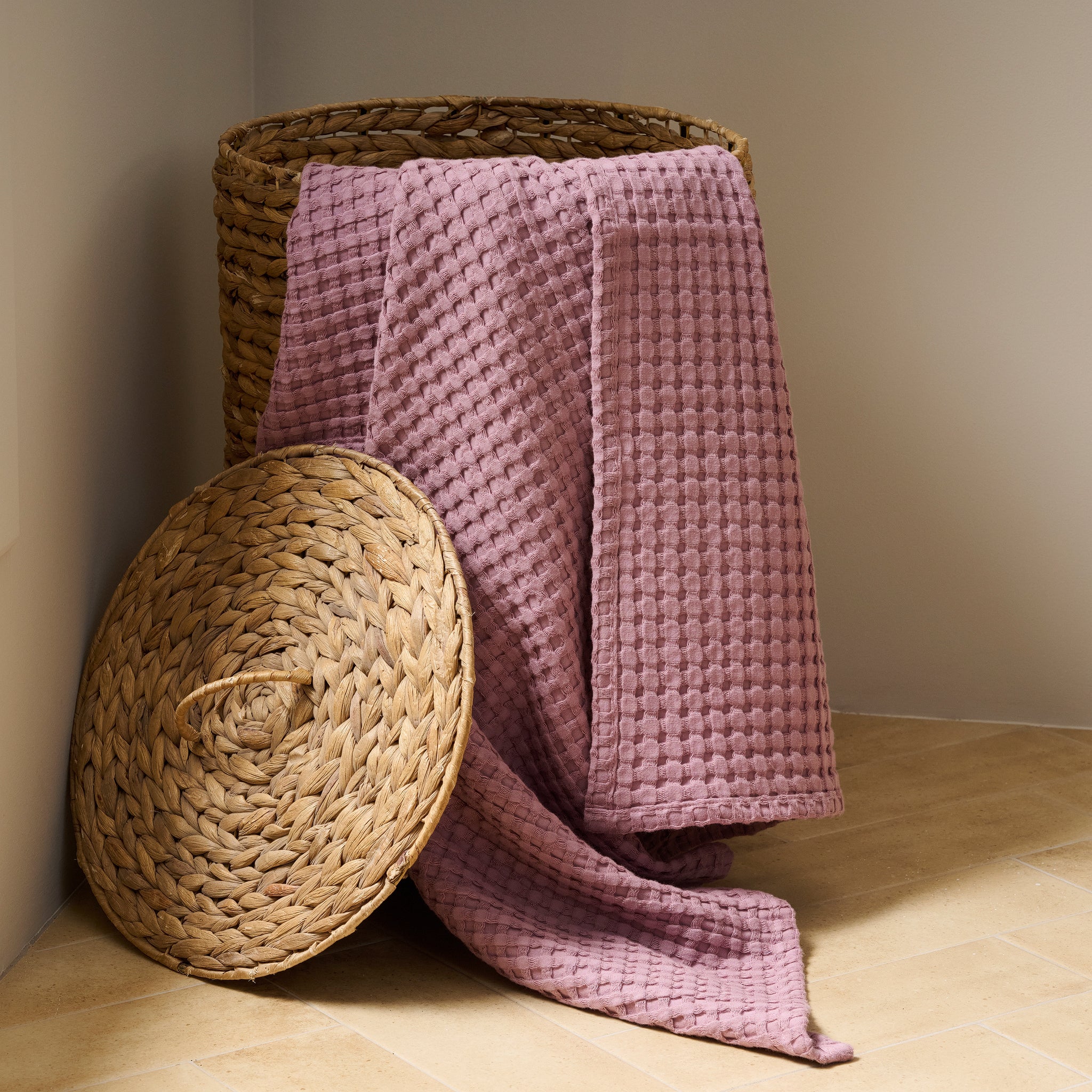 Chalk Cotton Waffle XL Bath Towel