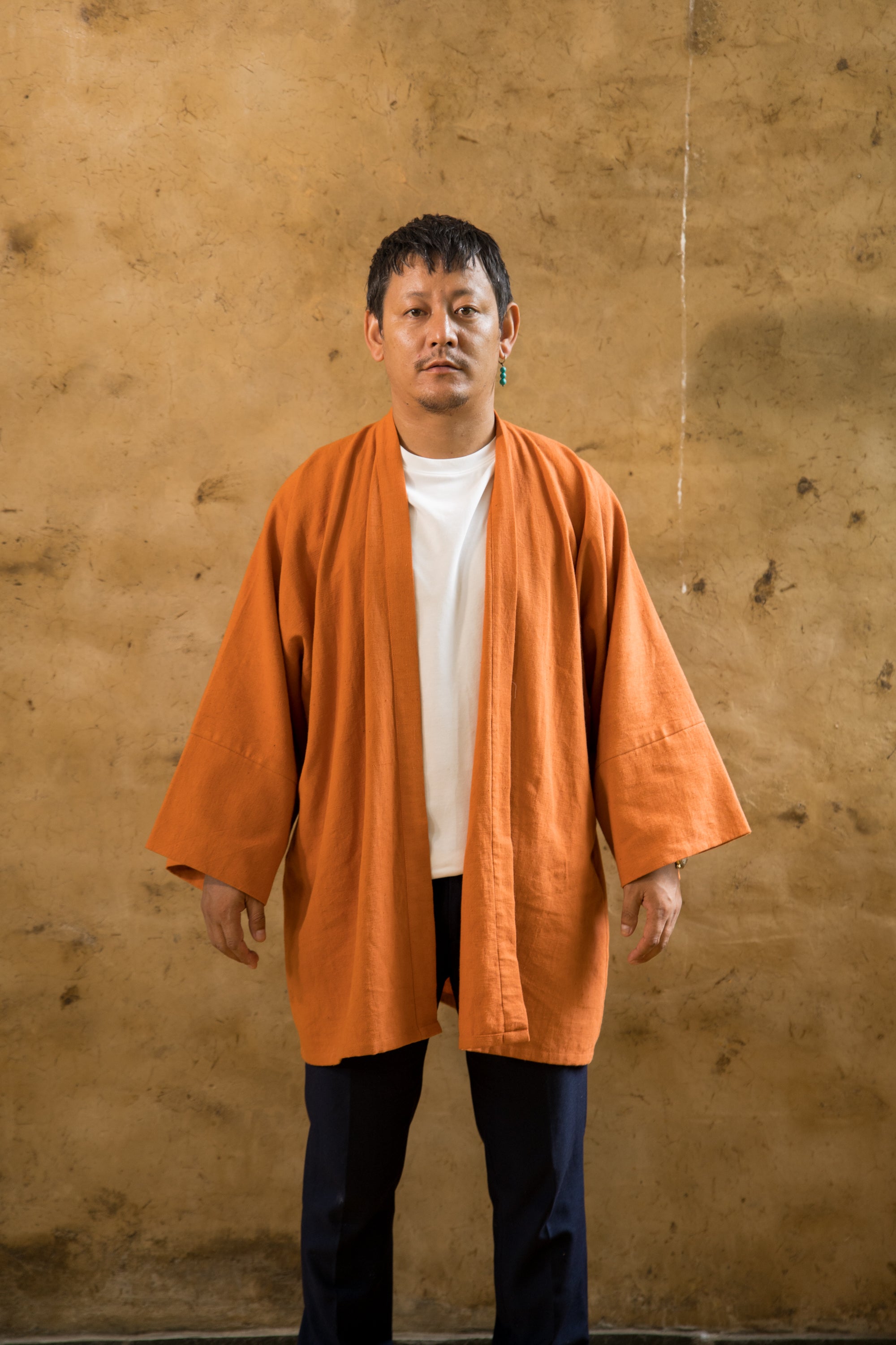 Kala Cotton Fitted Lightweight Shirt with Front Darts and Loose Comfort