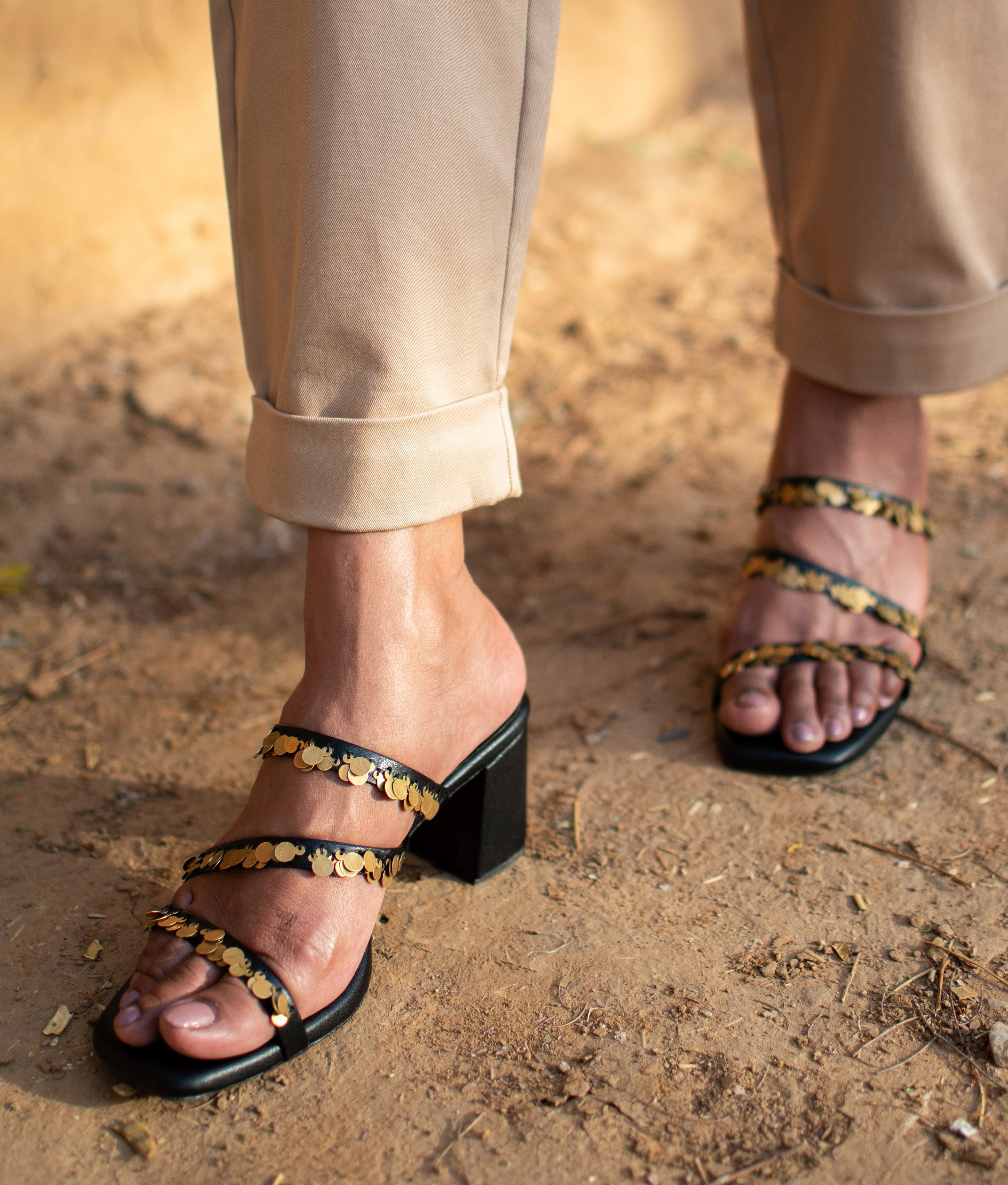 Black Bulbul Heels
