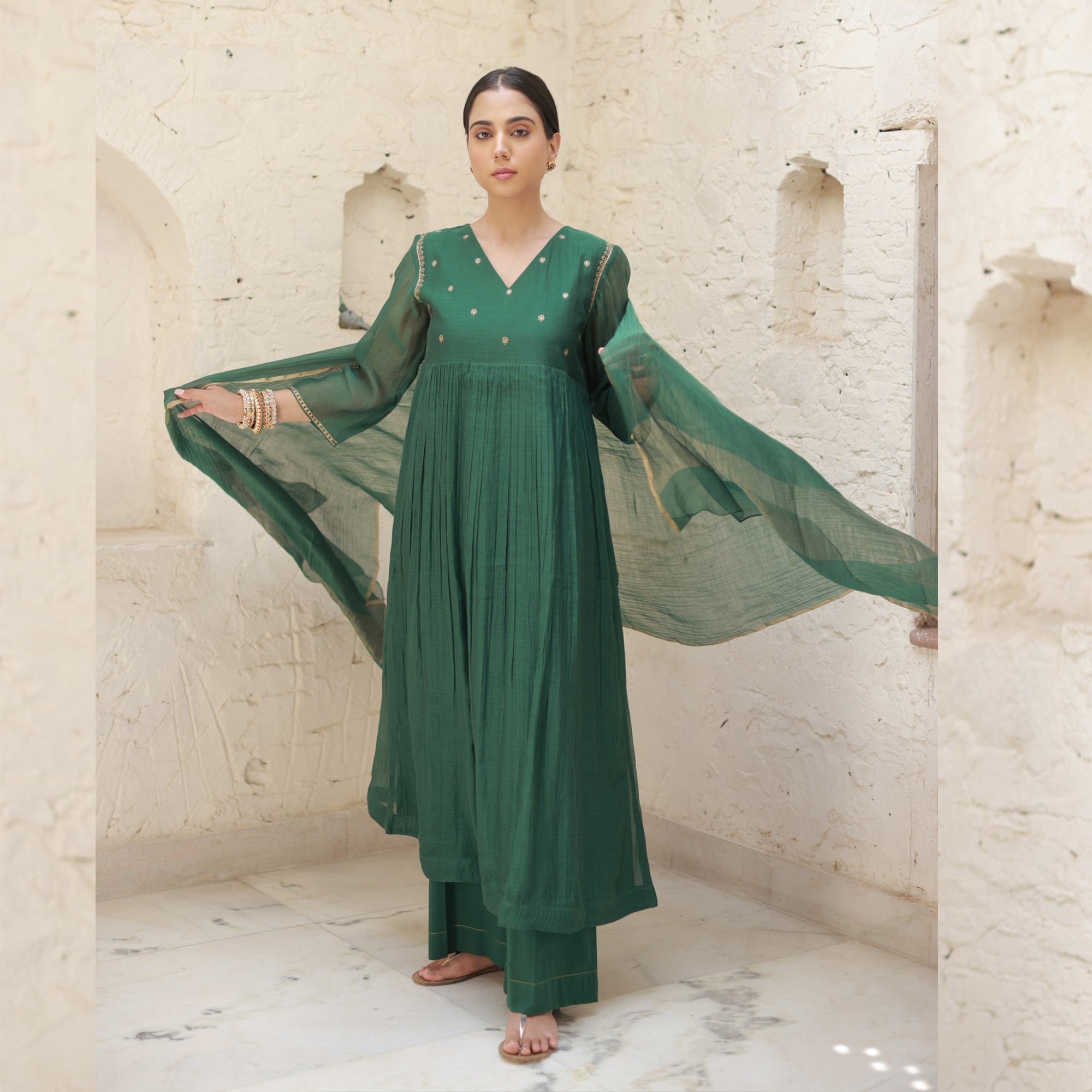 Hana - Green Handwoven Silk Cotton Chanderi Kurta Set