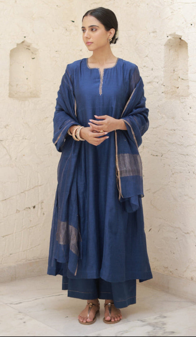Neelkamal - Blue Handwoven Silk Cotton Chanderi Kurta Set