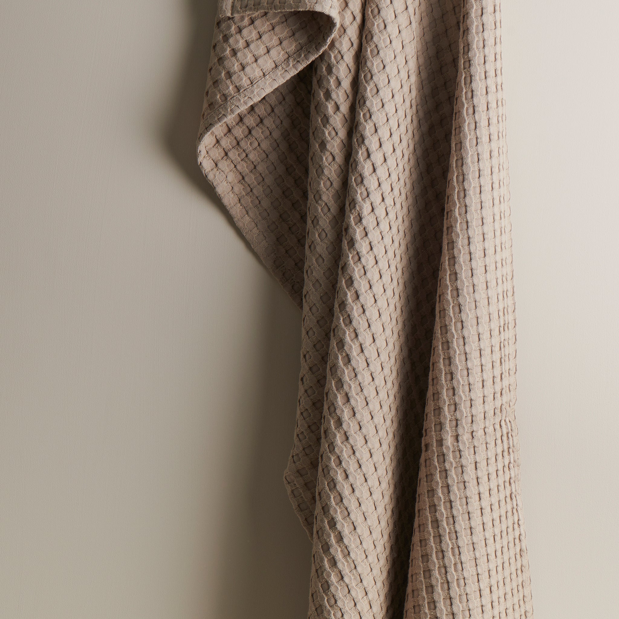 Beehive Cotton Bamboo Waffle XL Bath Towel