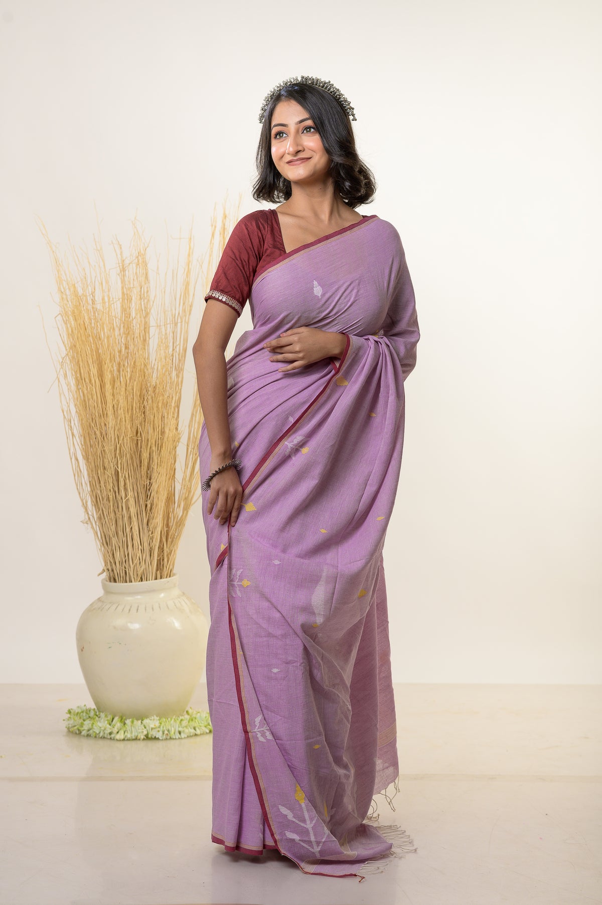 FALGUNI-Lavender handwoven cotton jamdani saree