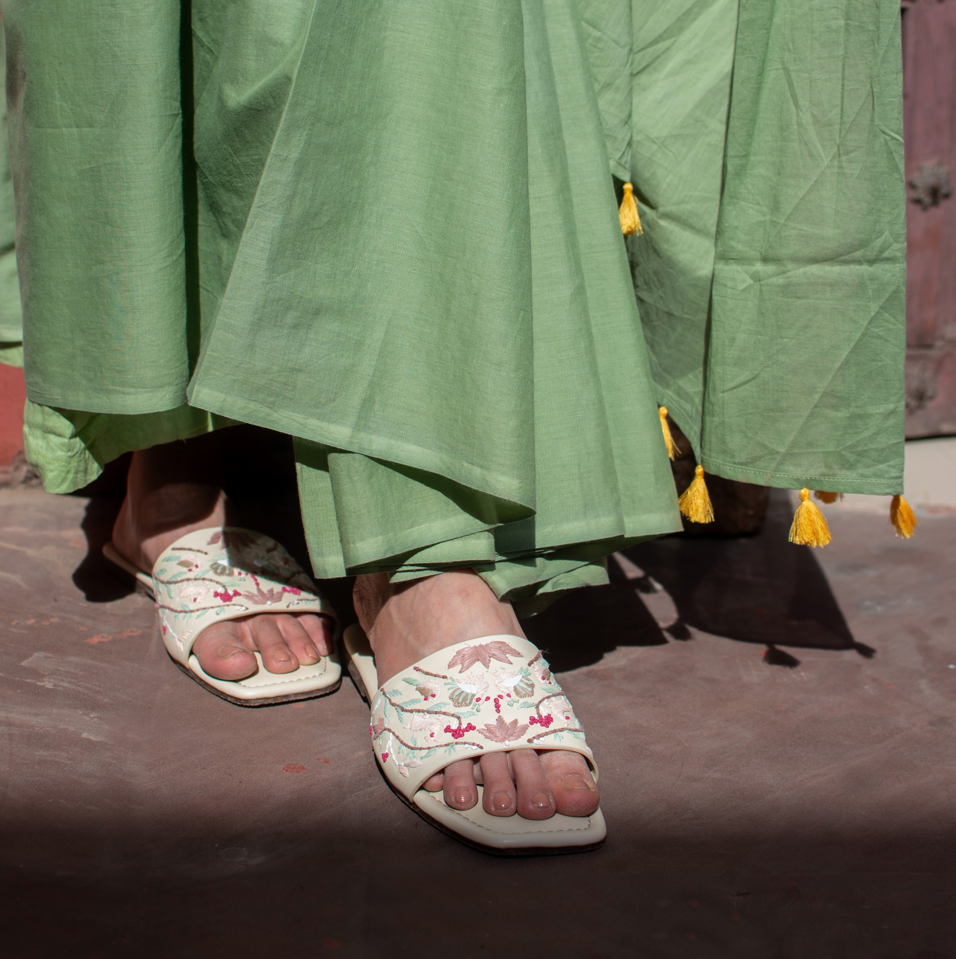 Cream Mandir Slides