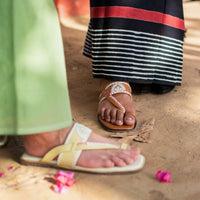 Aangan Flats- Dark tan