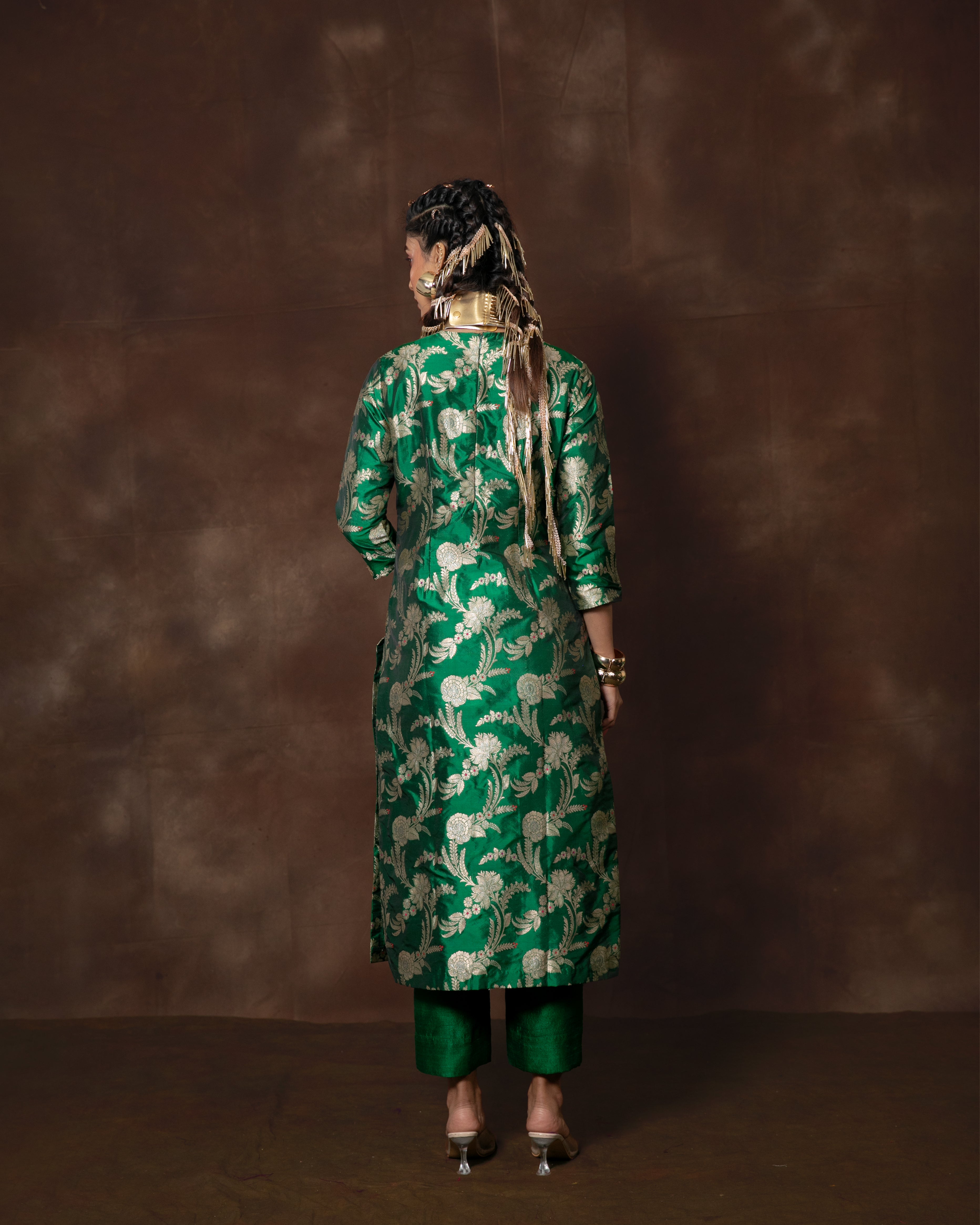 Green Handwoven Banarasi Silk Kurta Set